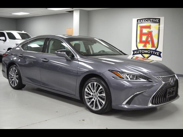 Photo 0 VIN: 58ABZ1B14KU040172 - LEXUS ES 