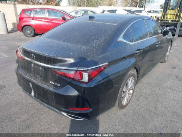 Photo 3 VIN: 58ABZ1B14KU047302 - LEXUS ES 