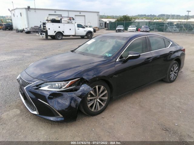 Photo 1 VIN: 58ABZ1B15KU010985 - LEXUS ES 