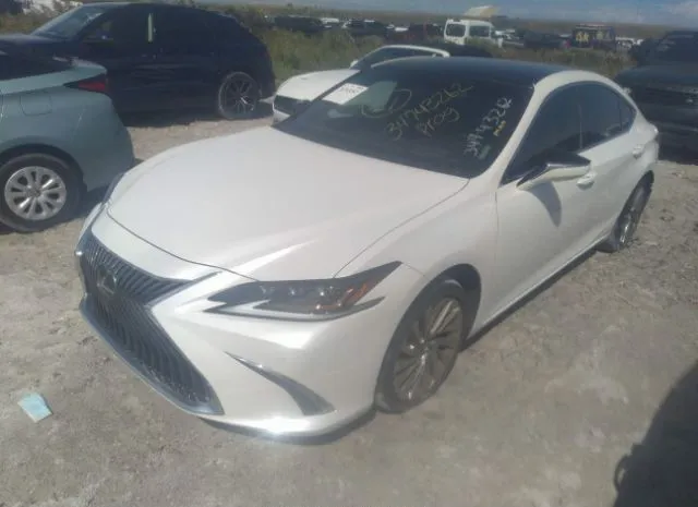 Photo 1 VIN: 58ABZ1B15KU032436 - LEXUS ES 