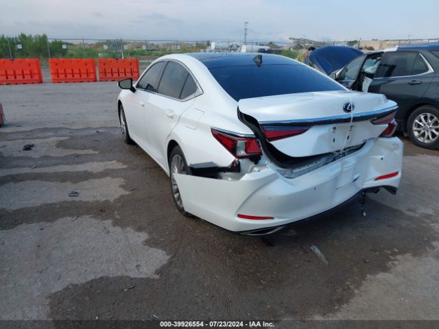 Photo 2 VIN: 58ABZ1B16KU015662 - LEXUS ES 