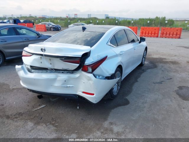 Photo 3 VIN: 58ABZ1B16KU015662 - LEXUS ES 