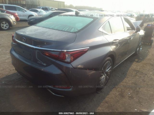 Photo 3 VIN: 58ABZ1B16KU016438 - LEXUS ES 