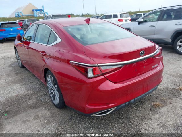 Photo 2 VIN: 58ABZ1B16KU021980 - LEXUS ES 