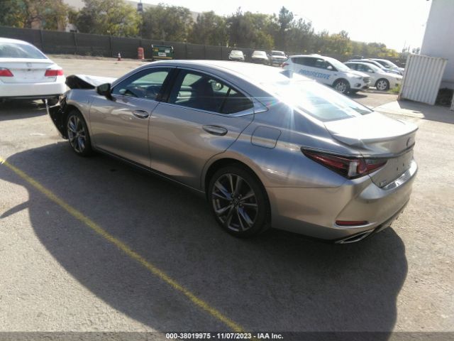 Photo 2 VIN: 58ABZ1B17KU019431 - LEXUS ES 