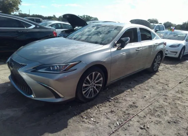 Photo 1 VIN: 58ABZ1B17KU039064 - LEXUS ES 