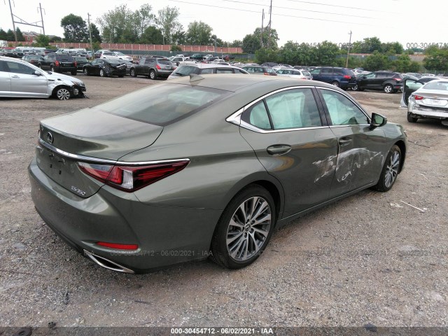 Photo 3 VIN: 58ABZ1B18KU045004 - LEXUS ES 