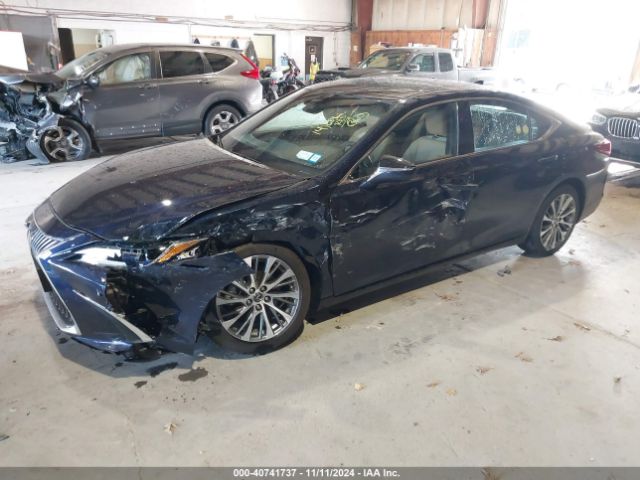 Photo 1 VIN: 58ABZ1B18KU051126 - LEXUS ES 