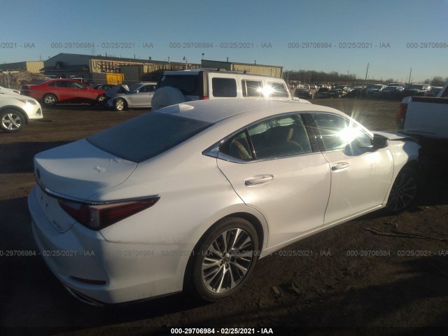 Photo 3 VIN: 58ABZ1B1XKU013137 - LEXUS ES 