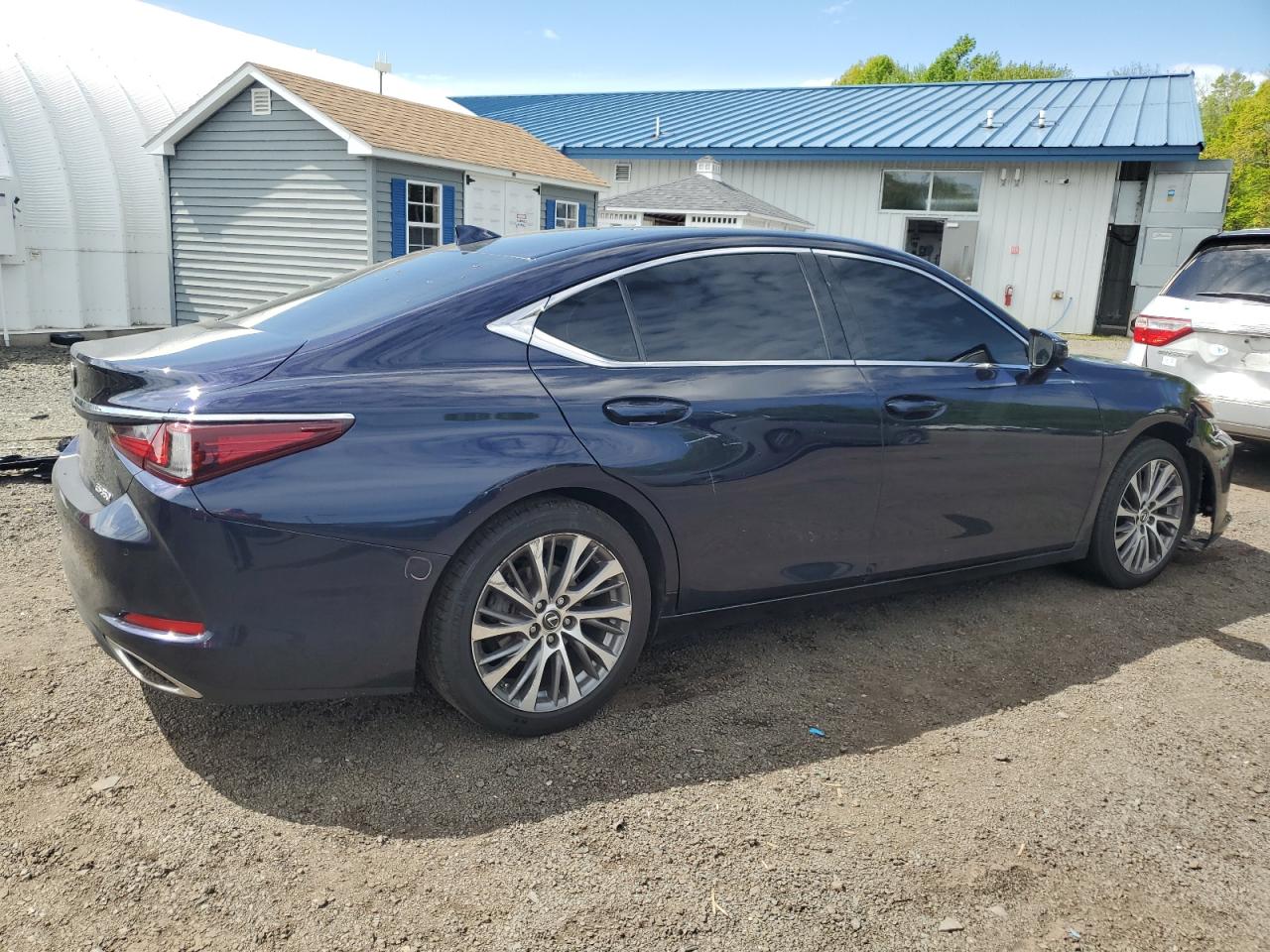 Photo 2 VIN: 58ABZ1B1XKU027281 - LEXUS ES 