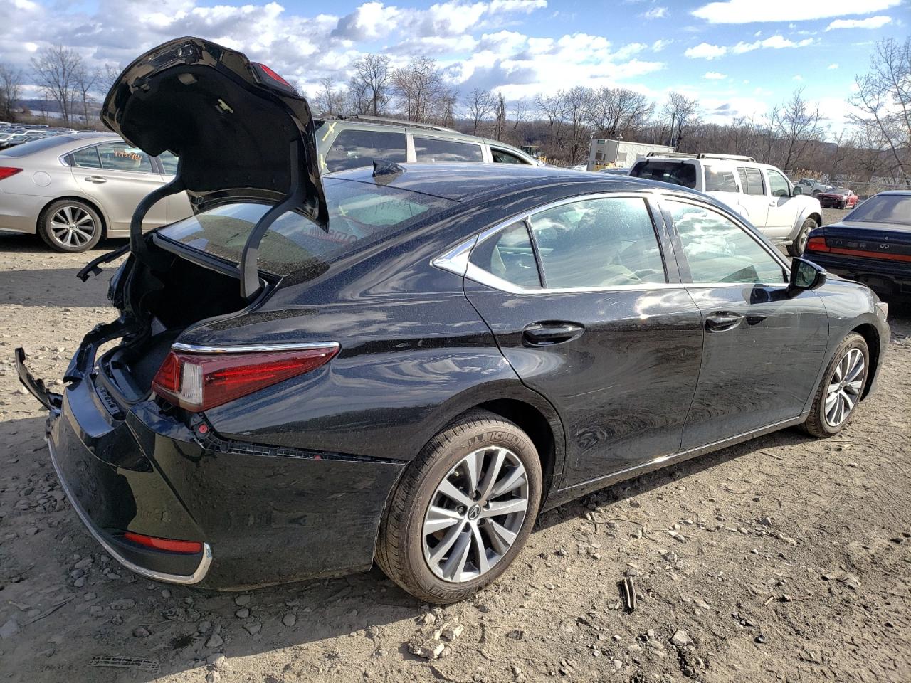 Photo 2 VIN: 58AC11D12MU001494 - LEXUS ES 