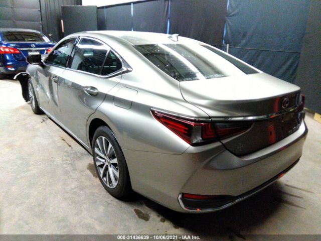 Photo 2 VIN: 58AC11D14MU005255 - LEXUS ES 