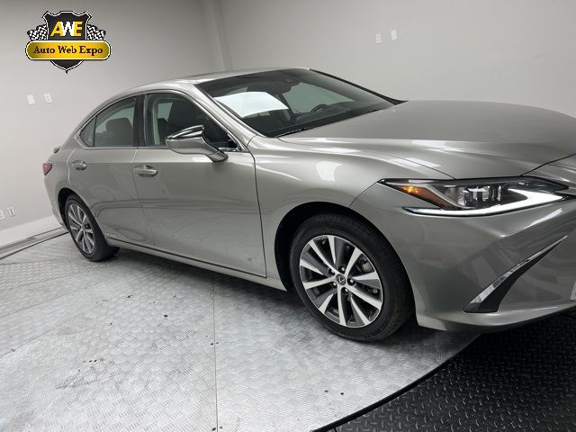 Photo 1 VIN: 58AC21B13LU007450 - LEXUS ES 