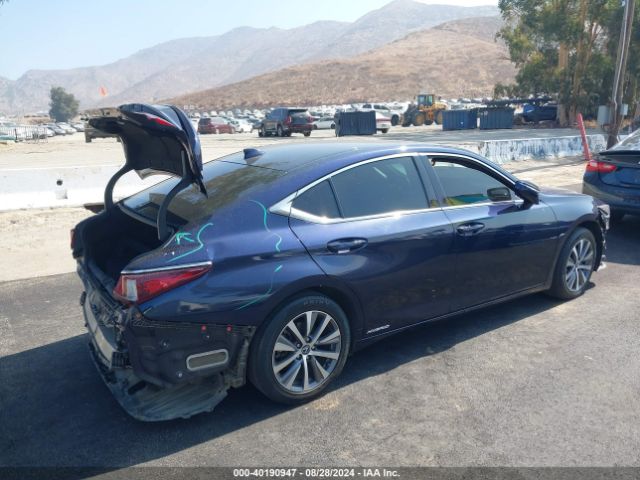 Photo 3 VIN: 58AC21B15LU007028 - LEXUS ES 