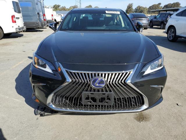 Photo 4 VIN: 58ACA1C16MU006277 - LEXUS ES300 