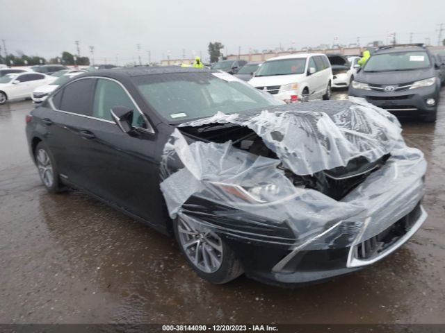 Photo 0 VIN: 58ACA1C17MU007566 - LEXUS ES 300H 