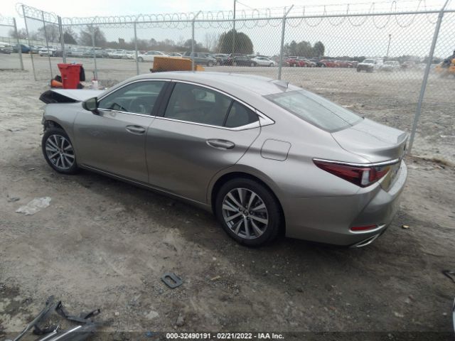 Photo 2 VIN: 58ACZ1B12MU103602 - LEXUS ES 