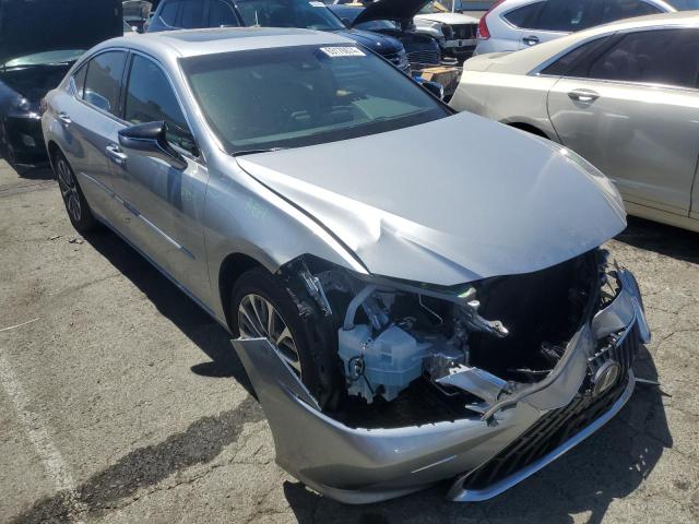 Photo 3 VIN: 58ACZ1B12PU143375 - LEXUS ES350 