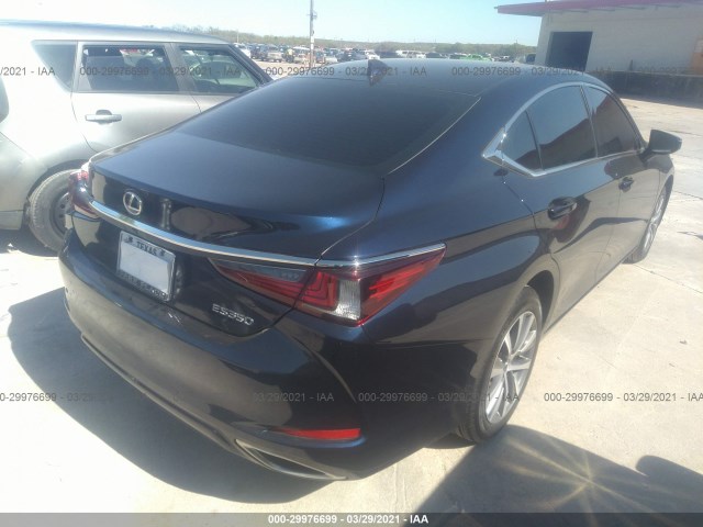 Photo 3 VIN: 58ACZ1B15LU061229 - LEXUS ES 