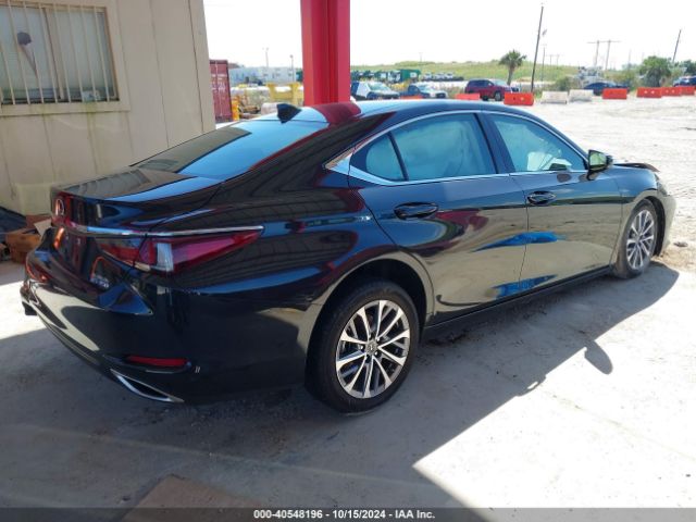 Photo 3 VIN: 58ACZ1B15PU140339 - LEXUS ES 