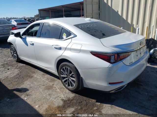 Photo 2 VIN: 58ACZ1B16NU126575 - LEXUS ES 350 