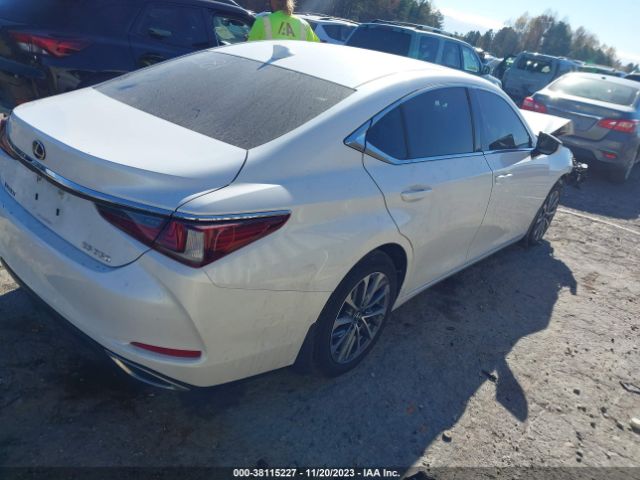 Photo 3 VIN: 58ACZ1B16NU126575 - LEXUS ES 350 