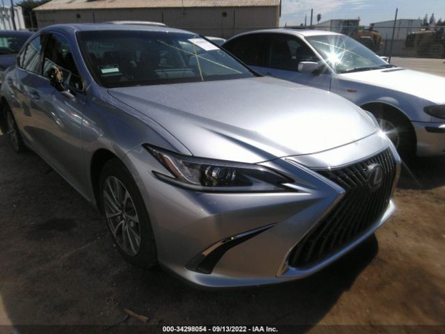 Photo 0 VIN: 58ACZ1B18NU133740 - LEXUS ES 