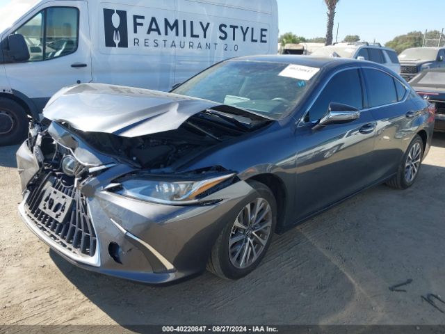 Photo 1 VIN: 58ACZ1B19NU117899 - LEXUS ES 