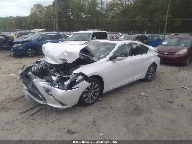 Photo 1 VIN: 58ACZ1B1XLU055183 - LEXUS ES 