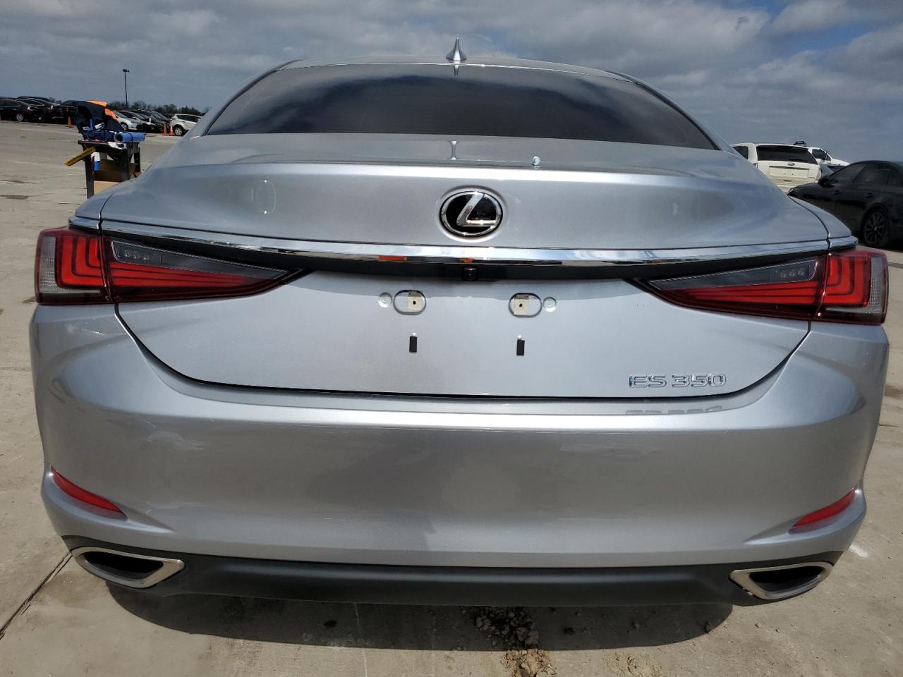 Photo 5 VIN: 58ACZ1B1XNU136381 - LEXUS ES 