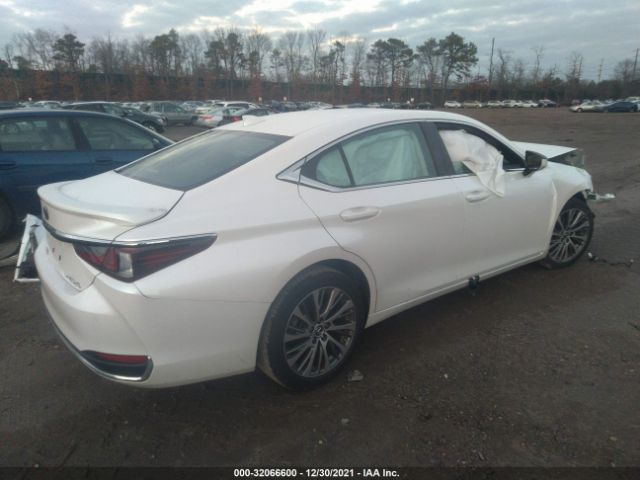 Photo 3 VIN: 58AD11D10MU001126 - LEXUS ES 