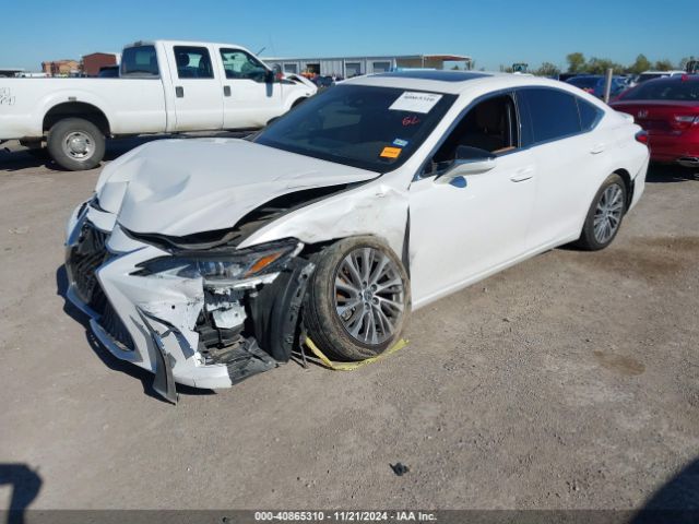 Photo 1 VIN: 58AD11D11MU006934 - LEXUS ES 