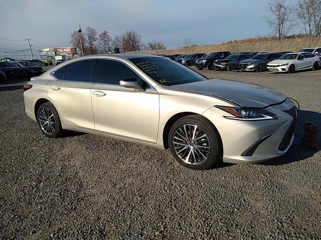 Photo 1 VIN: 58AD11D15NU008493 - LEXUS ES250 