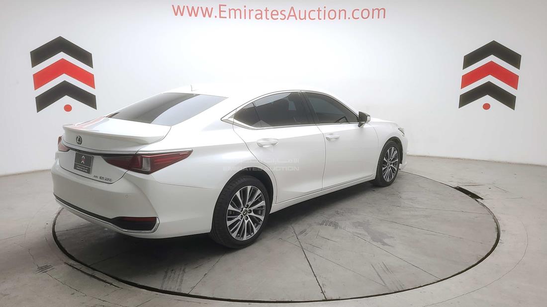 Photo 8 VIN: 58AD11D19MU007829 - LEXUS ES 250 