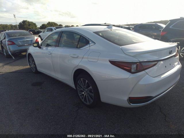 Photo 2 VIN: 58AD11D1XMU003384 - LEXUS ES 