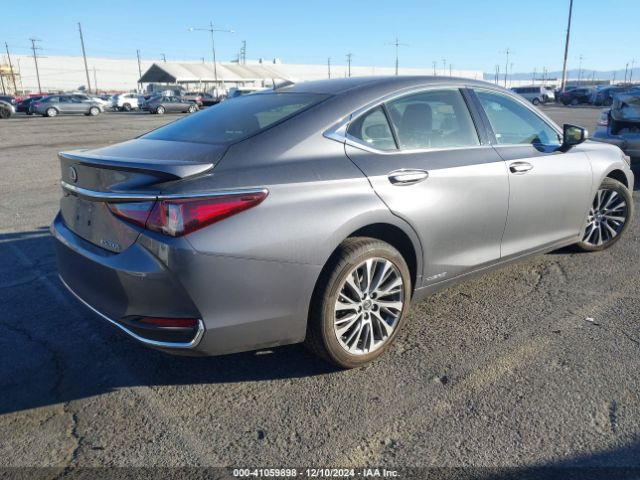 Photo 3 VIN: 58AD21B10LU010844 - LEXUS ES 