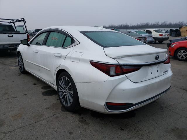 Photo 2 VIN: 58AD21B11LU010447 - LEXUS ES 300H 