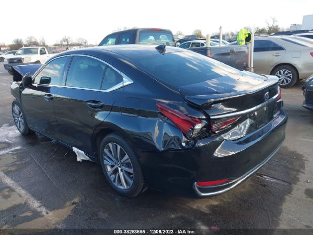 Photo 2 VIN: 58AD21B16LU010167 - LEXUS ES 300H 