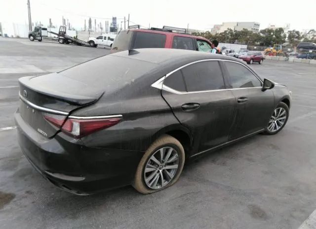 Photo 3 VIN: 58AD21B17LU008573 - LEXUS ES 