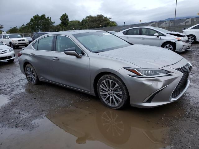 Photo 3 VIN: 58AD21B19LU010275 - LEXUS ES 300H 