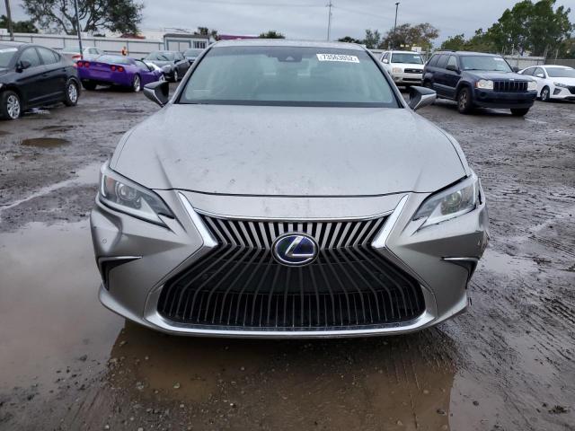 Photo 4 VIN: 58AD21B19LU010275 - LEXUS ES 300H 