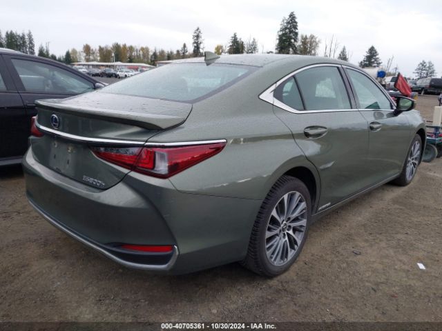 Photo 3 VIN: 58AD21B1XLU008776 - LEXUS ES 