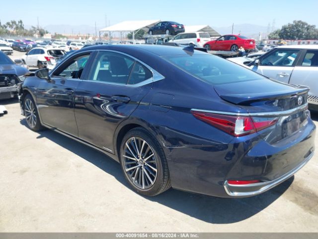 Photo 2 VIN: 58ADA1C10NU019449 - LEXUS ES 