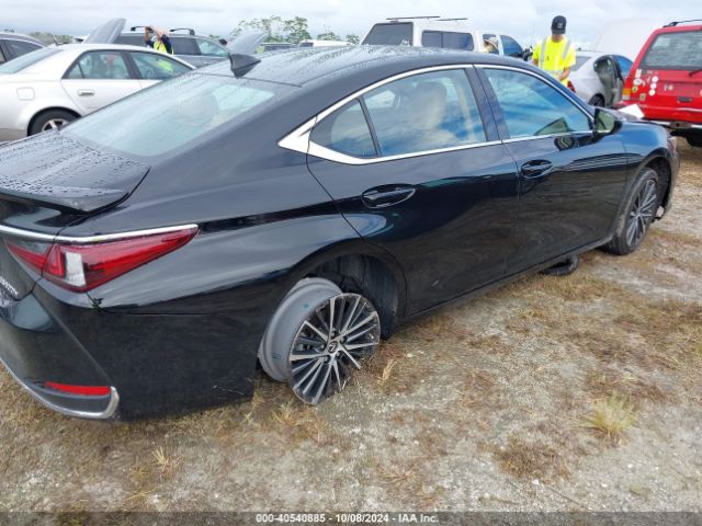 Photo 3 VIN: 58ADA1C10PU029918 - LEXUS ES 