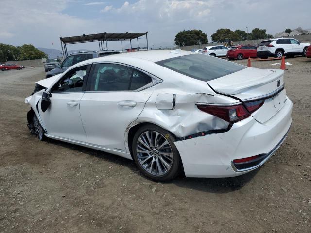 Photo 1 VIN: 58ADA1C11MU010208 - LEXUS ES 300H 