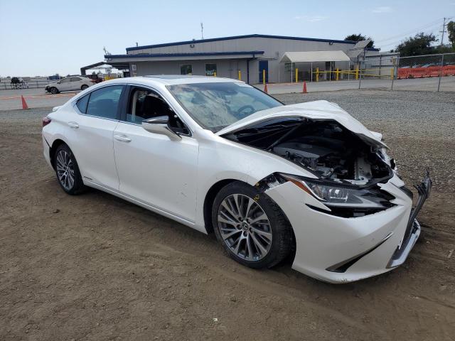 Photo 3 VIN: 58ADA1C11MU010208 - LEXUS ES 300H 