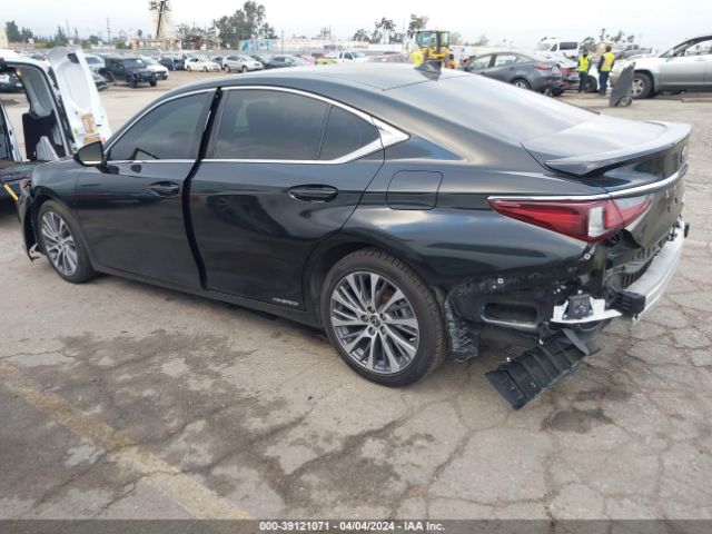 Photo 2 VIN: 58ADA1C11MU012797 - LEXUS ES 300H 