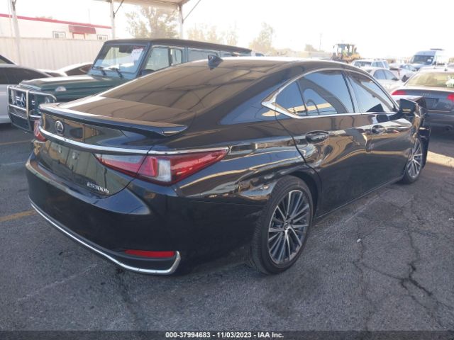 Photo 3 VIN: 58ADA1C11PU032424 - LEXUS ES 300H 