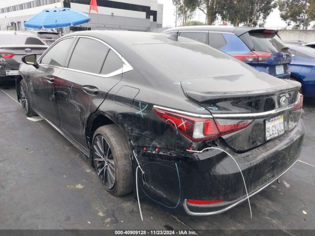 Photo 2 VIN: 58ADA1C11RU045743 - LEXUS ES 