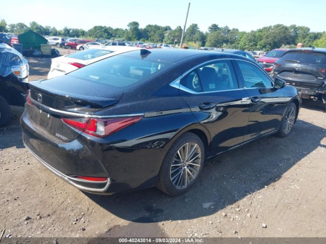 Photo 3 VIN: 58ADA1C11RU051042 - LEXUS ES 